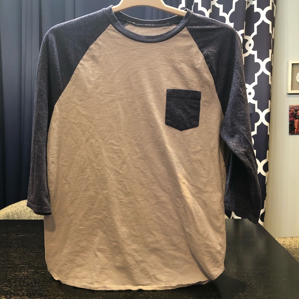 ❤️‍🔥2/$16❤️‍🔥 Mossimo Supply Co. Men’s 3/4 sleeve shirt (M)